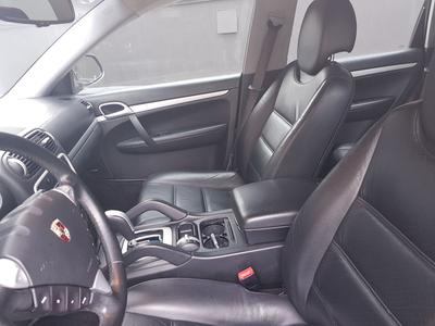 Porsche Cayenne • 2008 • 75,000 km