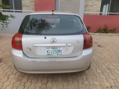 Toyota Corolla • 2003 • 200 km
