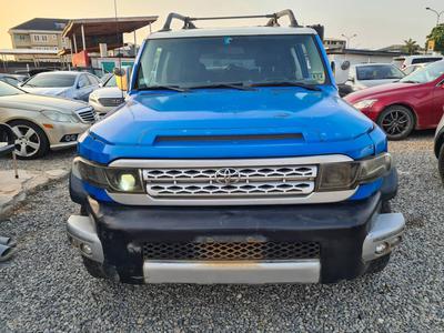 Toyota FJ Cruiser • 2007 • 87,963 km