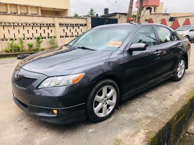Toyota Camry • 2007 • 30,000 km