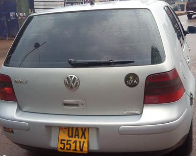 Volkswagen Golf • 2000 • 148,120 km