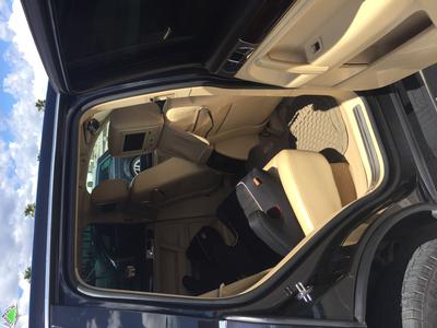 Volkswagen Touareg • 2004 • 175,000 km