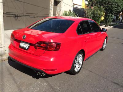 Volkswagen Jetta • 2013 • 88,000 km