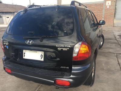 Hyundai Santa Fe • 2005 • 225,000 km