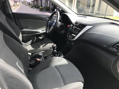 Hyundai Accent • 2012 • 107,000 km