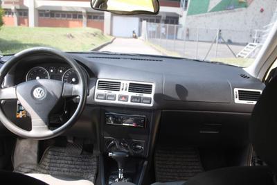 Volkswagen Jetta • 2010 • 115,000 km