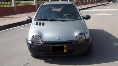 Renault Twingo • 2006 • 125,000 km