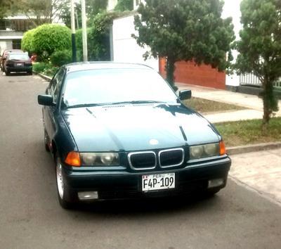 BMW i8 • 1997 • 66,000 km