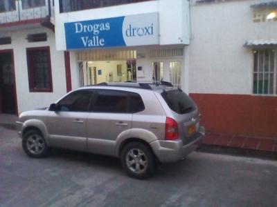 Hyundai Tucson • 2010 • 120,000 km