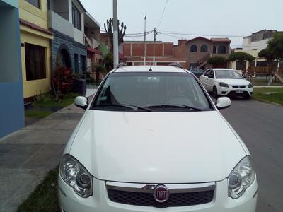 Fiat Palio Weekend • 2015 • 125,000 km