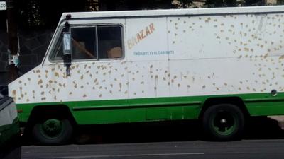 Chevrolet 3500 • 1999 • 165,000 km