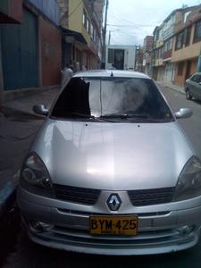 Renault Clio • 2007 • 130,000 km