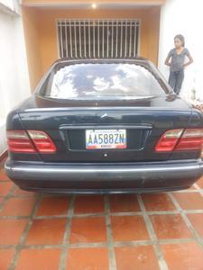 Mercedes-Benz E • 2000 • 167,000 km