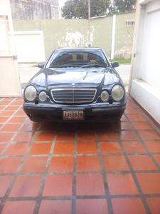 Mercedes-Benz E • 2000 • 167,000 km