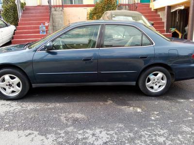 Honda Accord • 2000 • 100,000 km