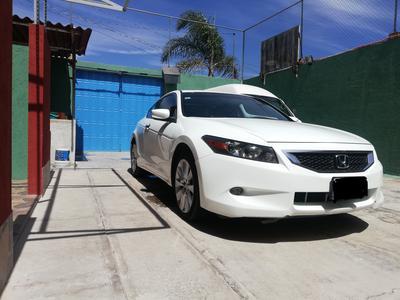 Honda Accord Coupé • 2008 • 100,000 km