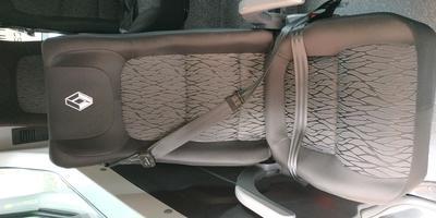 Renault 10 • 2019 • 80,000 km