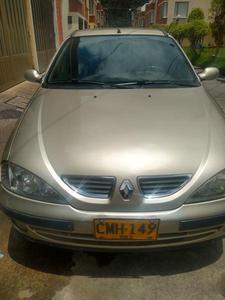 Renault Mégane • 2005 • 190,000 km