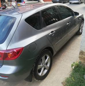 Mazda 3 • 2005 • 166,760 km