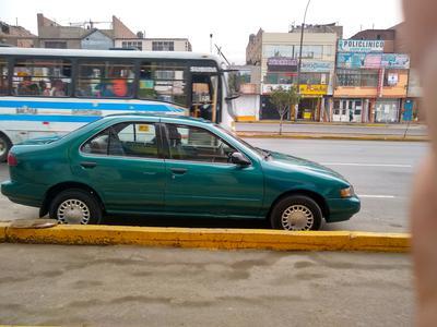 Nissan Sentra • 1996 • 165 km
