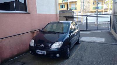 Renault Scénic • 2007 • 87,000 km