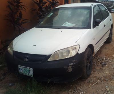 Honda Civic • 2004 • 177,225 km