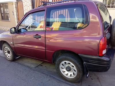 Suzuki Grand Vitara • 1998 • 180 km