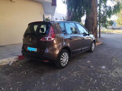 Renault Scénic • 2010 • 139,000 km