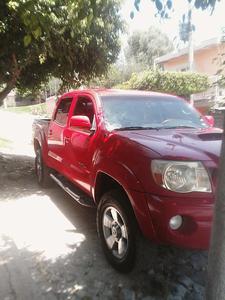 Toyota Tundra • 2008 • 174,000 km