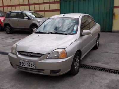 Kia Rio • 2004 • 256,000 km