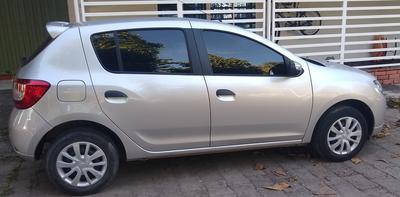 Renault Sandero • 2017 • 48,000 km