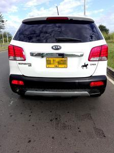 Kia Sorento • 2012 • 119,000 km