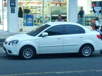 Kia Rio sedan • 2010 • 87,000 km