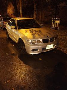 BMW Rad 3 • 2003 • 175,000 km