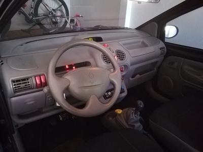 Renault Twingo • 2012 • 98,000 km