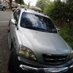 Kia Sorento • 2005 • 289,000 km