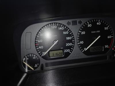 Volkswagen Amarok • 1994 • 31,628 km