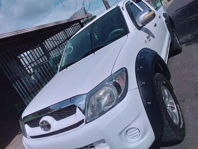 Toyota Hilux • 2009 • 1,111 km