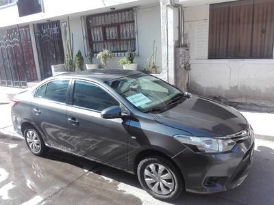 Toyota Yaris • 2014 • 62,000 km