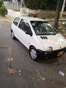 Renault Twingo • 2001 • 2,350,000 km