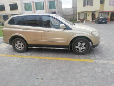 Ssangyong Kyron • 2009 • 285,000 km