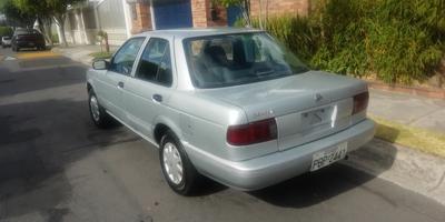 Nissan Sentra • 2013 • 166,000 km