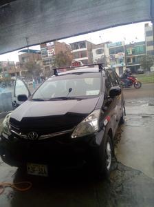 Toyota Avanza • 2013 • 80,000 km