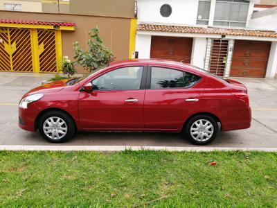 Nissan Versa • 2015 • 40,000 km