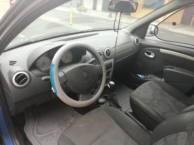 Renault Logan • 2011 • 136,000 km