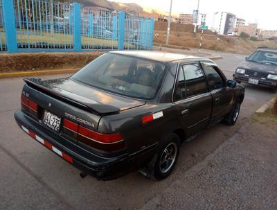 Toyota Corona • 1994 • 250,000 km