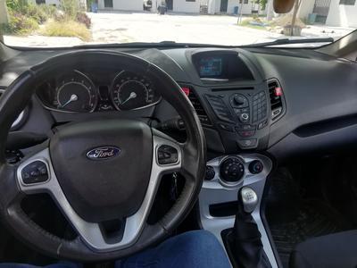 Ford Fiesta • 2014 • 75,000 km