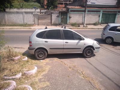 Renault Scénic • 2003 • 145,000 km