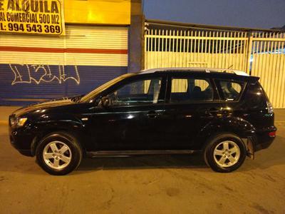 Mitsubishi Outlander • 2010 • 58,000 km