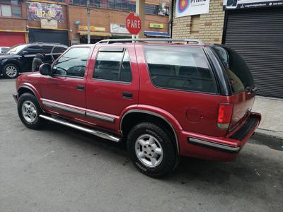Chevrolet Blazer • 1999 • 220,000 km